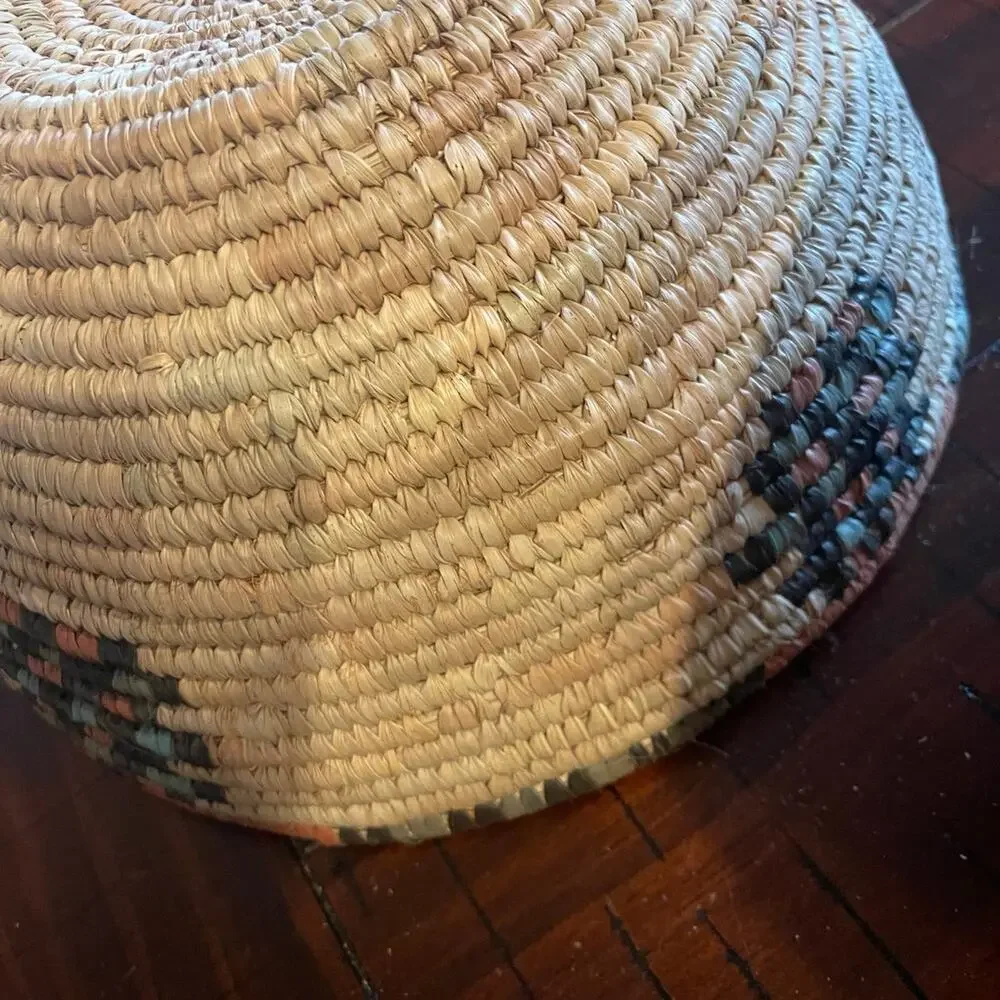 Weaved nigerian hausa basket 11” vintage